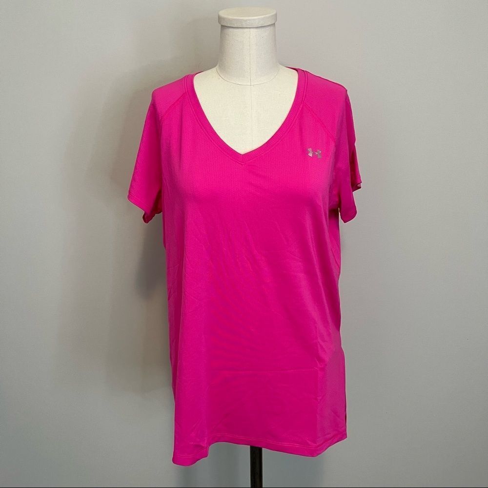 NWT Under Armour Heat Gear V-Neck T-Shirt Hot Pink Carpe Diem Graphic - Picture 1 of 10